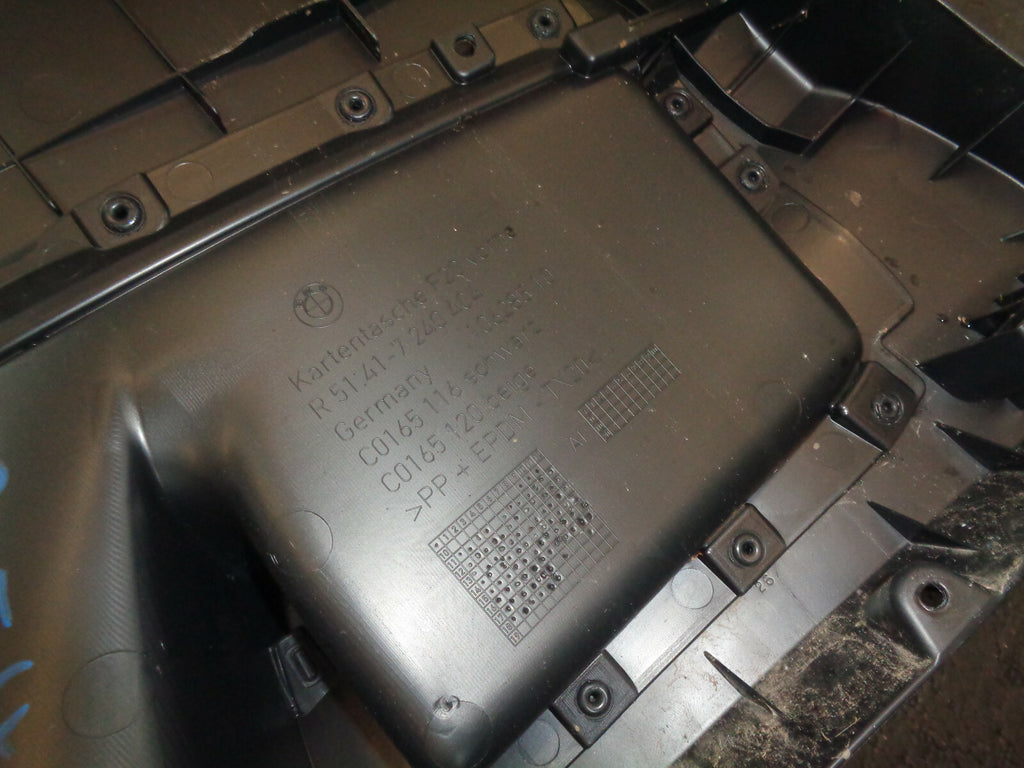 BMW 1 SERIES F20 2019 OSF DRIVER SIDE FRONT DOOR CARD PANEL 7240404