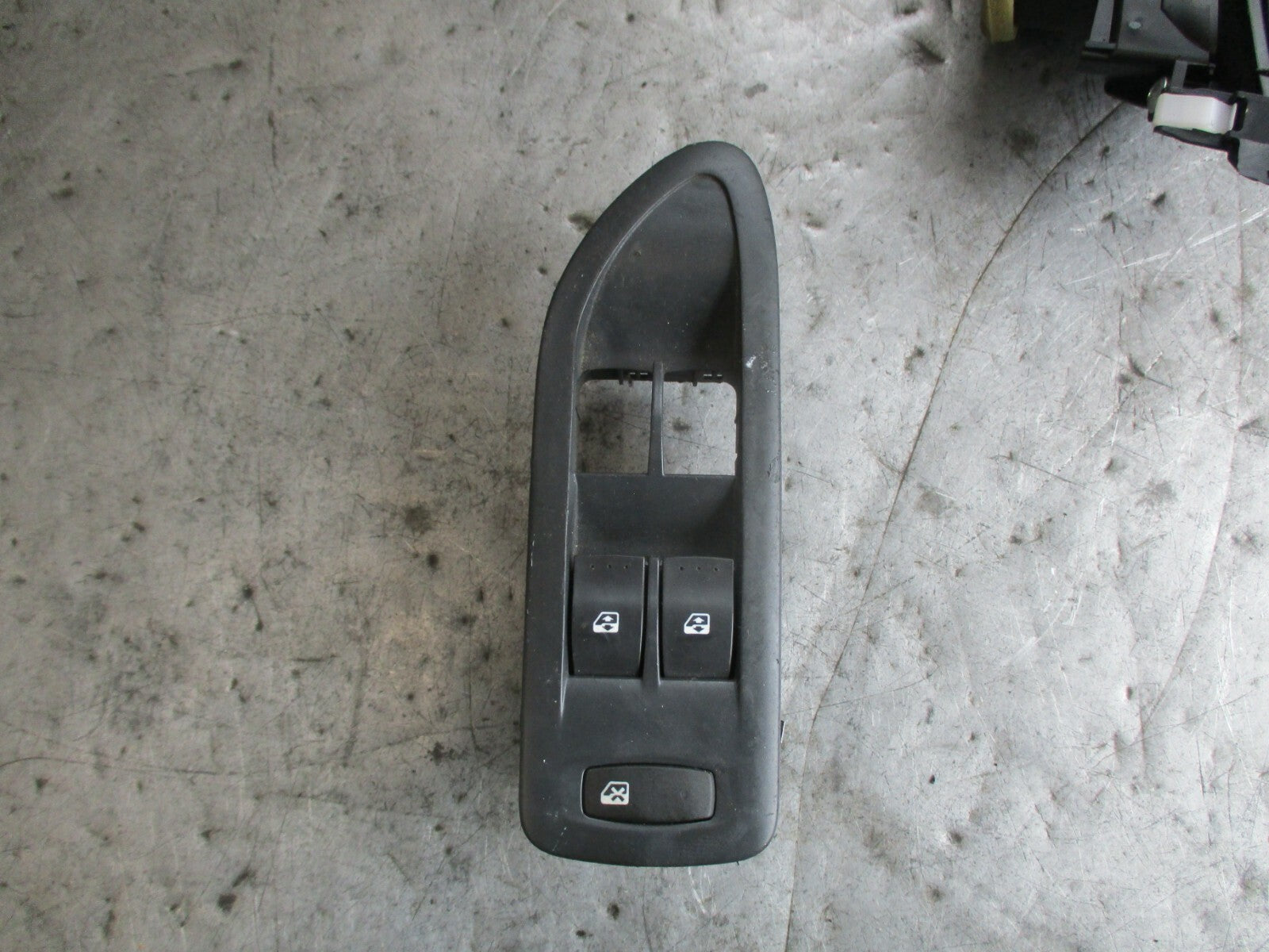 RENAULT LAGUNA MK2 OSF DRIVER RIGHT FRONT SIDE WINDOW SWITCHES