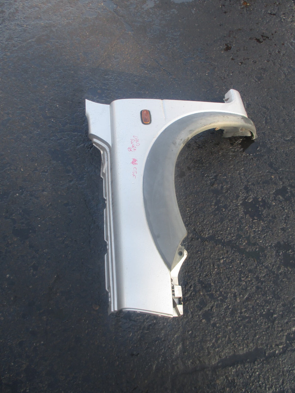 LANDROVER FREELANDER MK1 2004 NSF PASSENGER SIDE WING PANEL SILVER