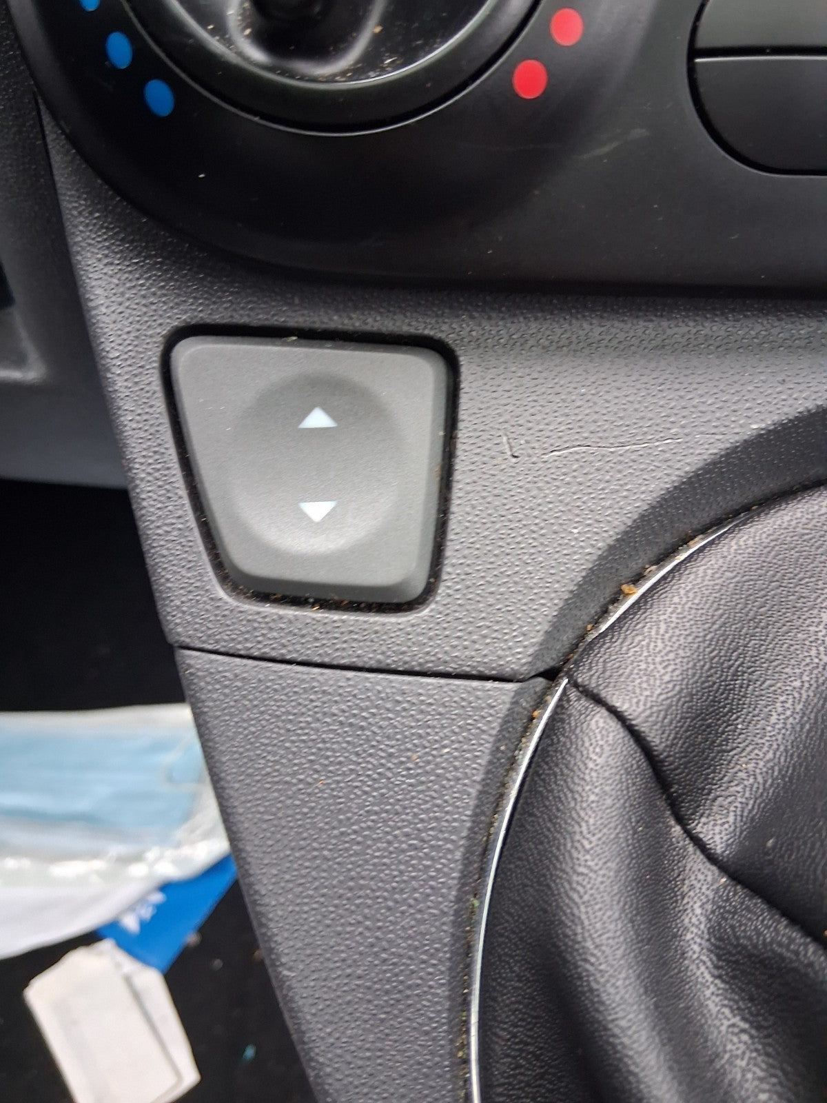 2010 FIAT 500 LOUNGE MK1 NS PASSENGER SIDE FRONT LEFT WINDOW CONTROL SWITCH