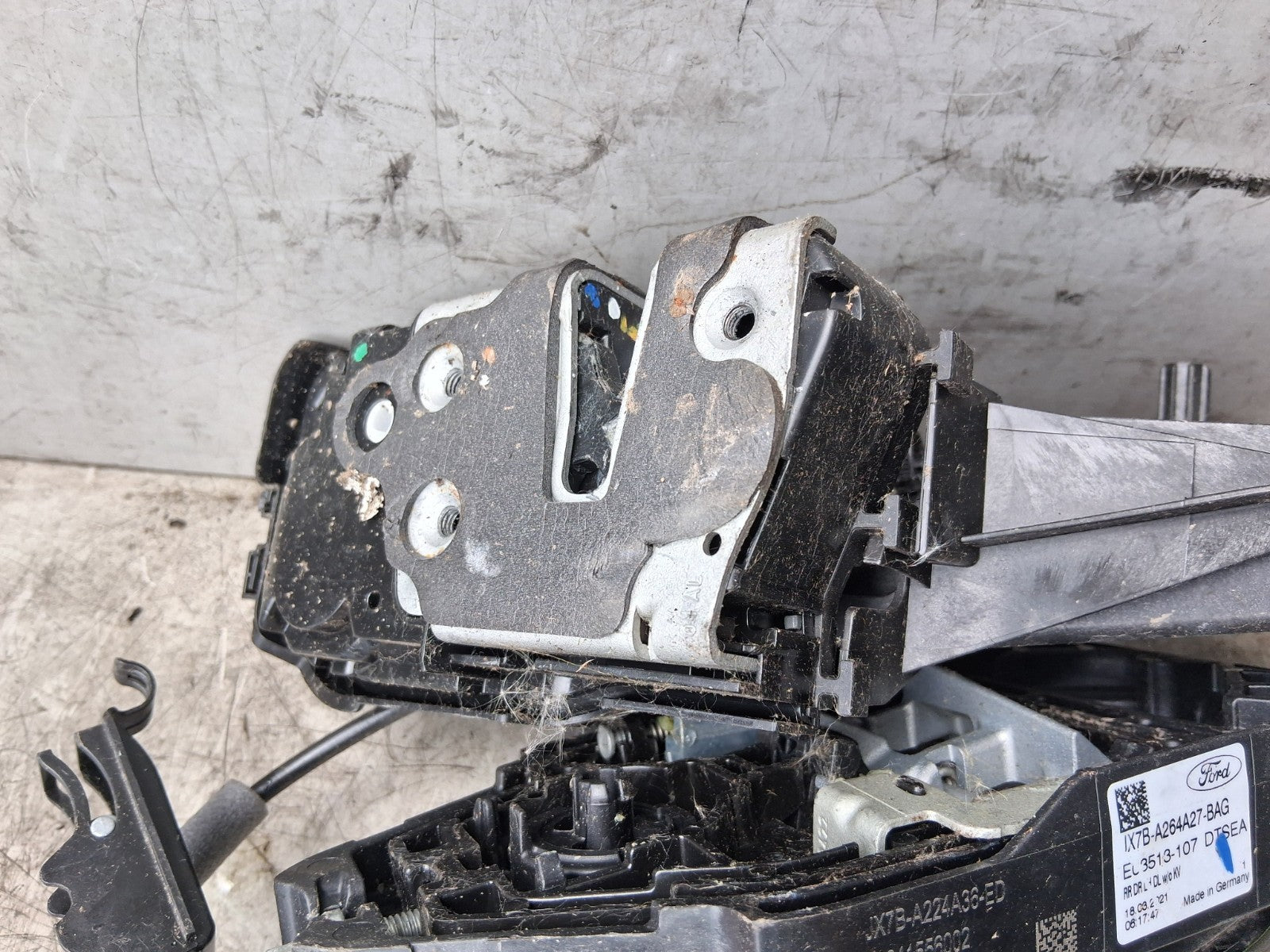 2021 FORD FOCUS MK4 NSR PASSENGER SIDE REAR LEFT DOOR LOCK MECHANISM JX7BA264A27