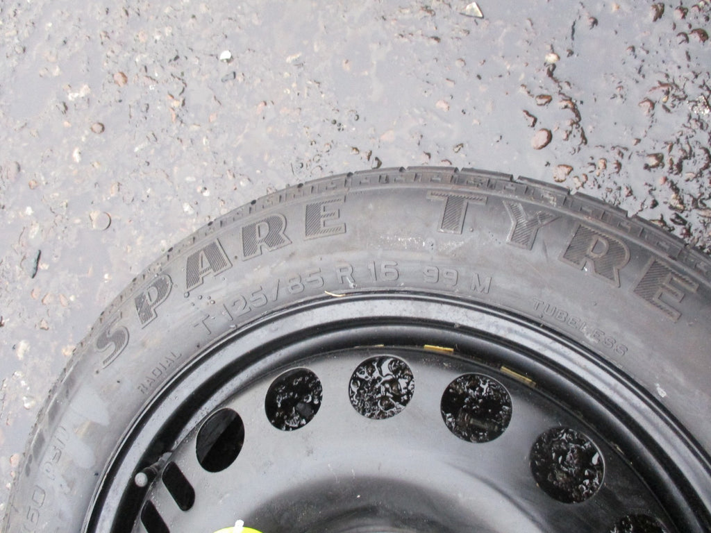 SAAB 93 PIRELLI 5 STUD 16 INCH SPARE WHEEL 125/85 R16 2160132