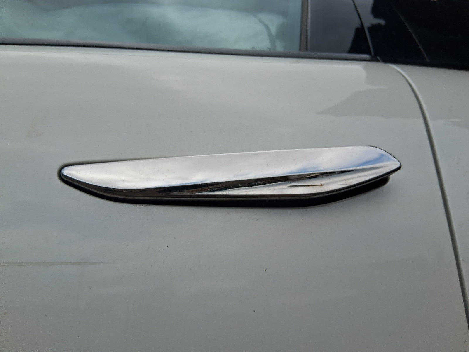 2023 DS AUTOMOBILES DS4 CROSSOVER NSF PASSENGER SIDE FRONT DOOR HANDLE CHROME