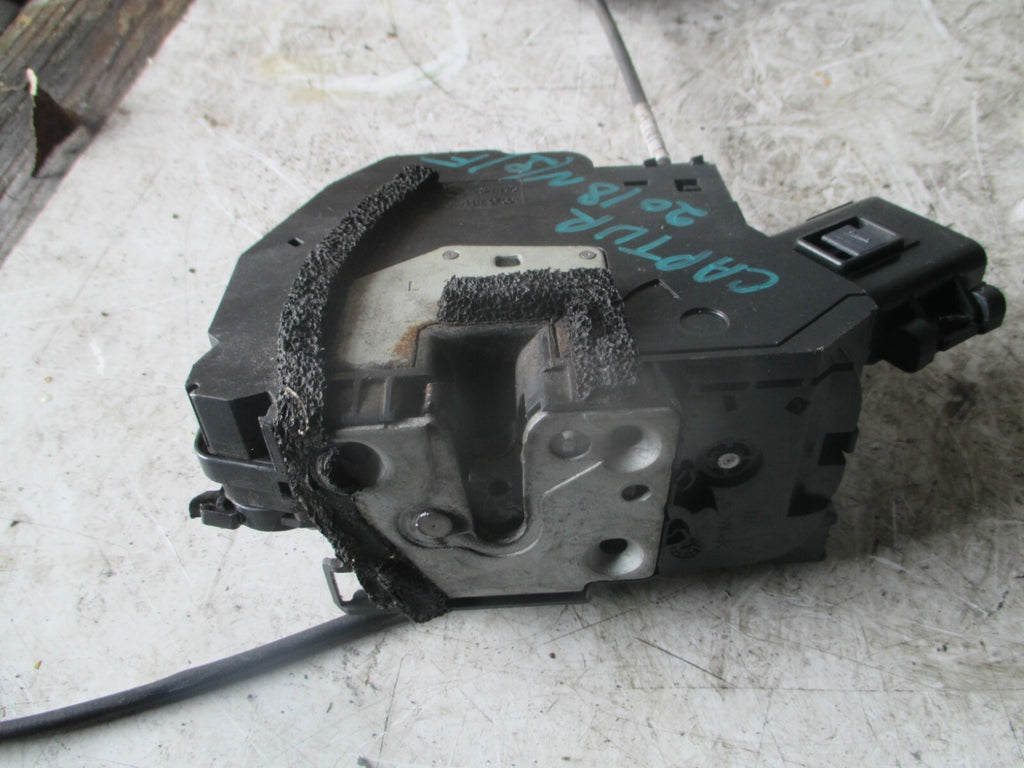 RENAULT CAPTUR 2018 MK1 NSF FRONT PASSENGER SIDE DOOR LOCK MECHANISM 805017927
