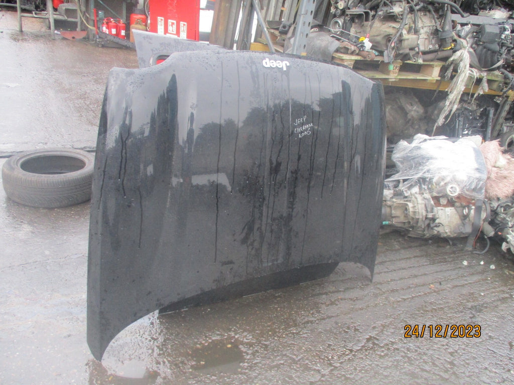 JEEP CHEROKEE 2006 MK3 FRONT BONNET HOOD BLACK