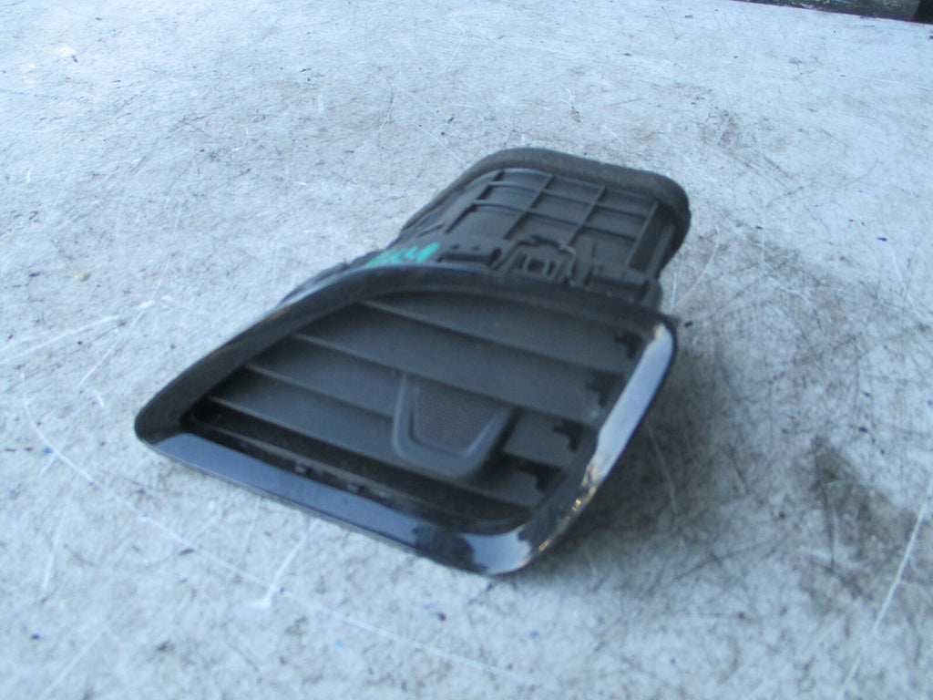 VAUXHALL VIVA 2018 OSF DRIVER SIDE AIR VENT BLACK 95250705