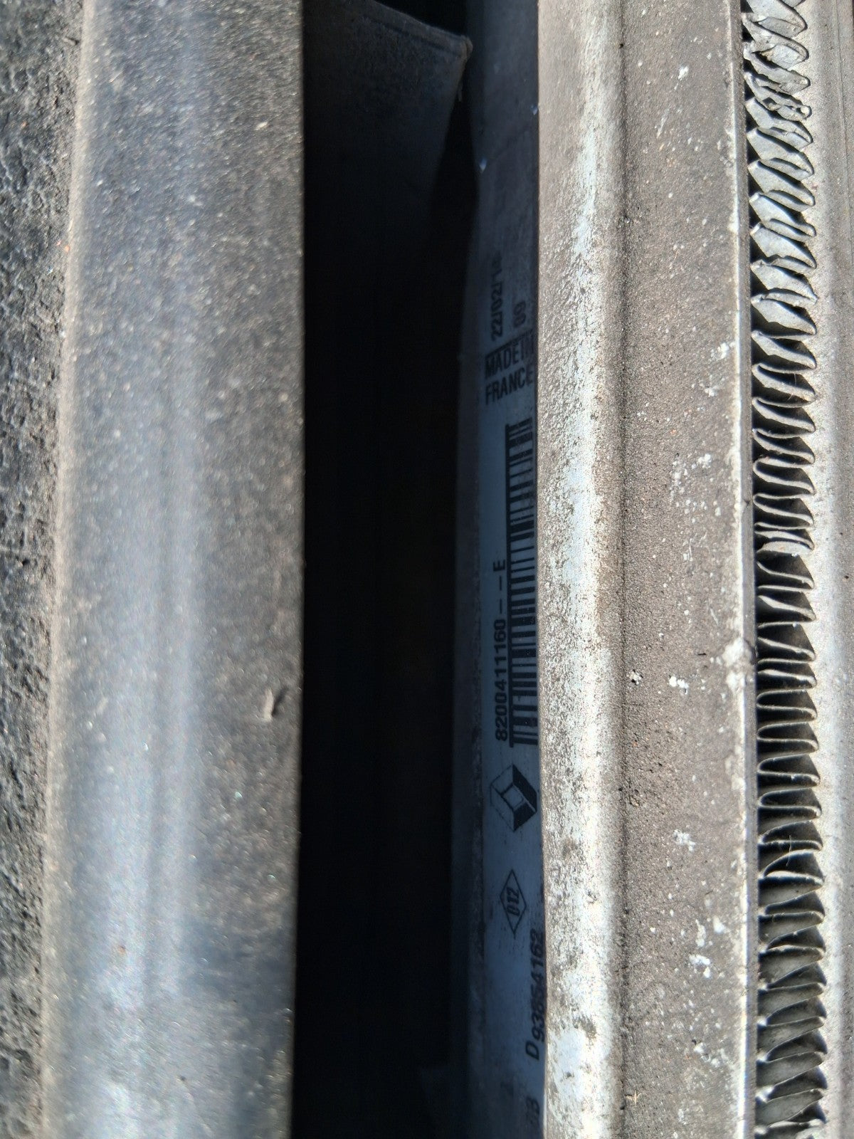 2013 VAUXHALL VIVARO 2.0 DIESEL INTERCOOLER RADIATOR FRONT SLAM PANEL 8200411160