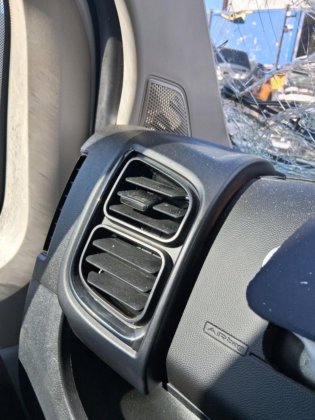 2025  CITROEN RELAY MK3 NSF PASSENGER SIDE FRONT INTERIOR AIR VENT