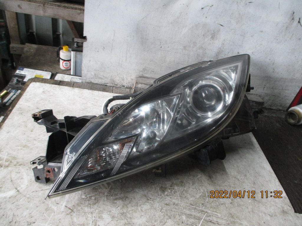 MAZDA 6 2011 NSF PASSENGER SIDE FRONT HEADLIGHT HEADLAMP