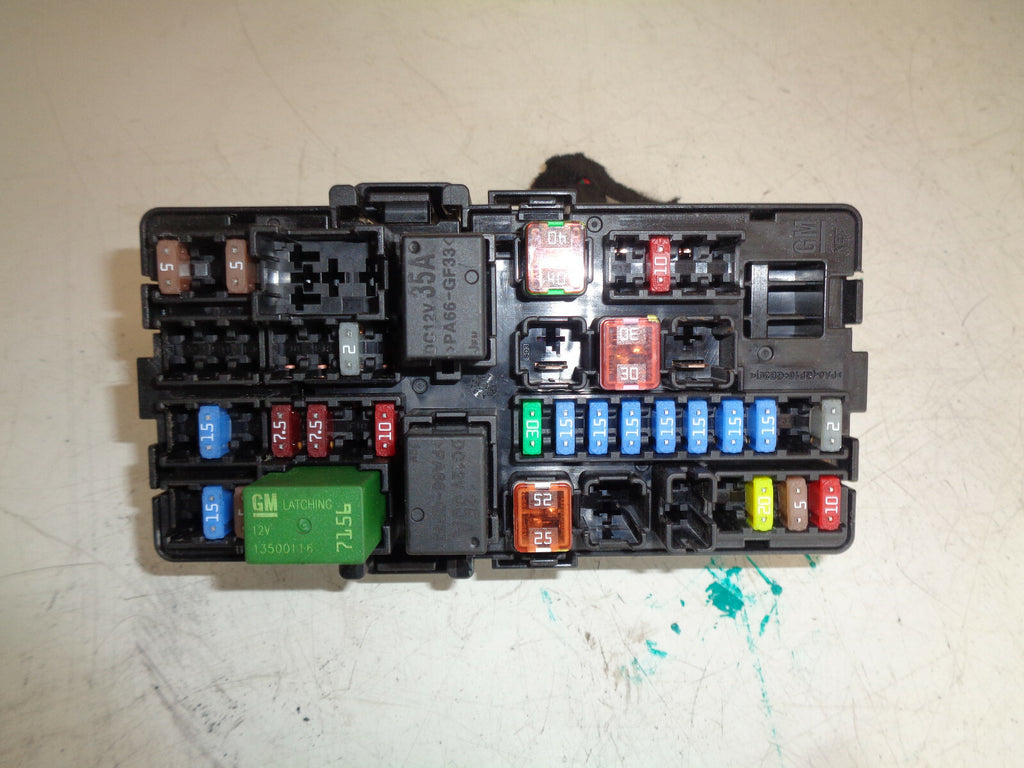 VAUXHALL VIVA 2017 1.0 PETROL FUSE BOX RELAY