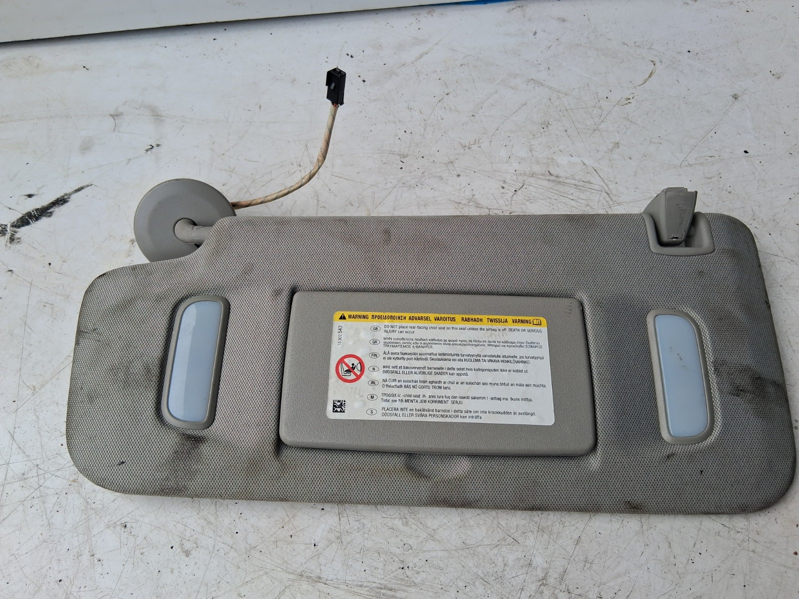 2017 VAUXHALL ZAFIRA C NSF PASSENGER SIDE FRONT LEFT SUN VISOR SHADE