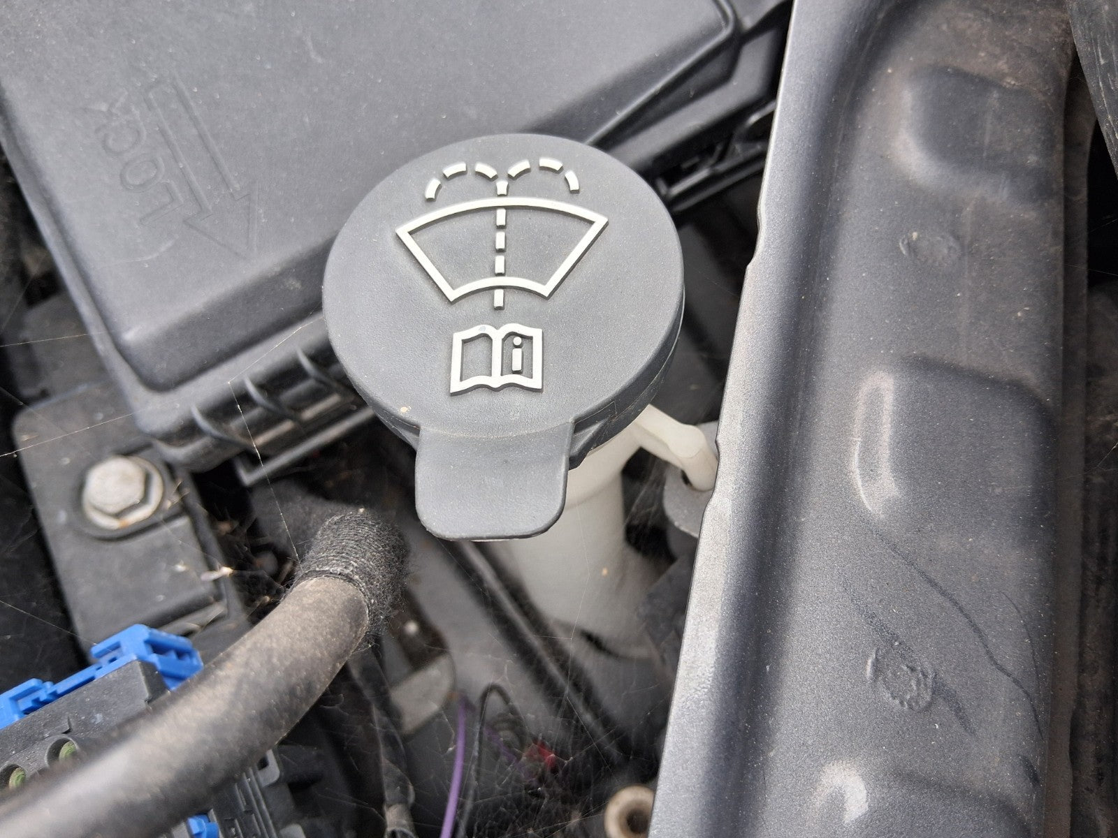 2017 VAUXHALL MERIVA B MK2 1.4 PETROL FRONT WINDSCREEN WASHER BOTTLE RESERVOIR