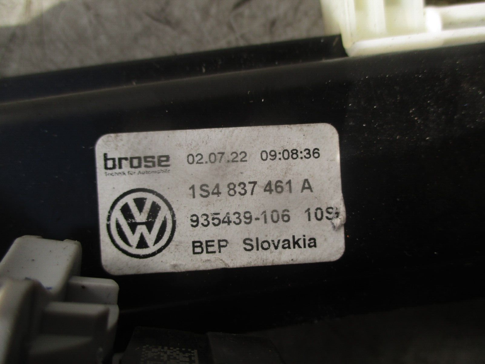 2022 VOLKSWAGEN UP NSF PASSENGER FRONT LEFT WINDOW MOTOR REGULATOR 1S4837461A