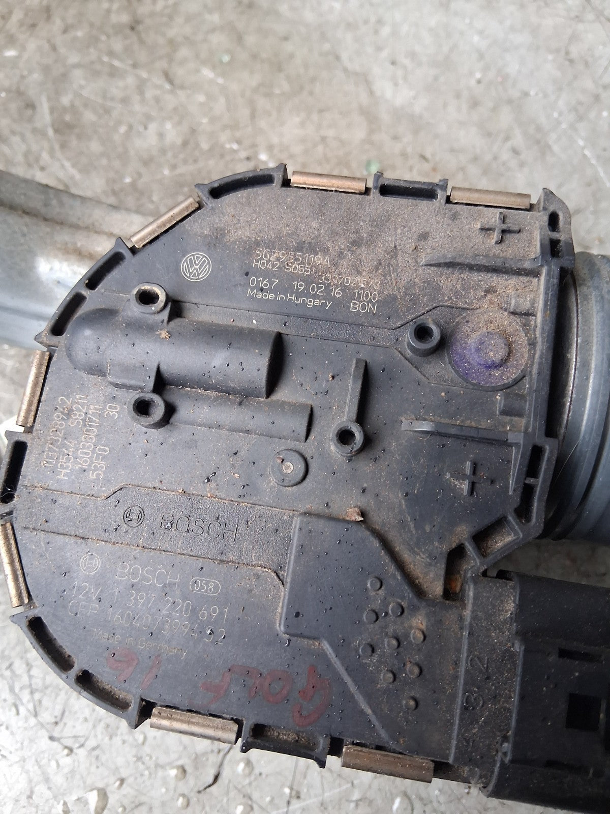 2016 VW VOLKSWAGEN GOLF FRONT WINDSCREEN WIPER MOTOR 1137328942