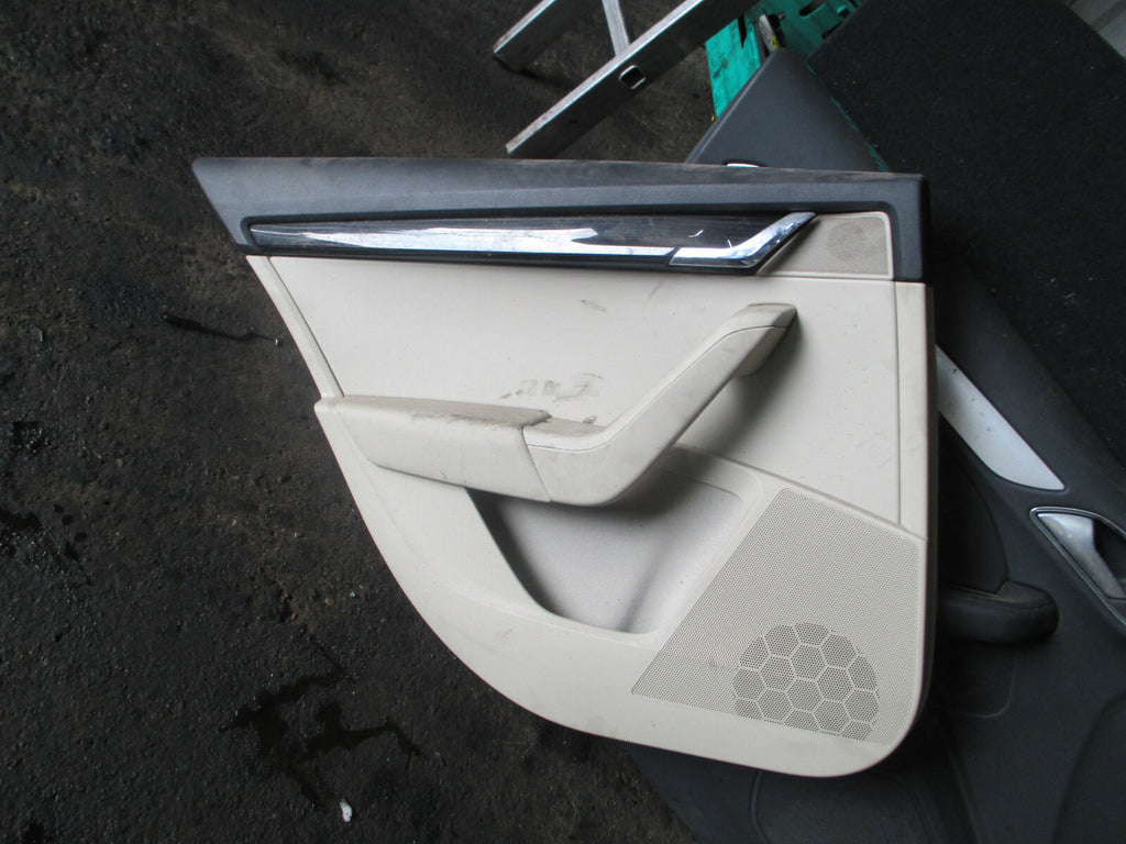 SKODA OCTAVIA MK3 2019 NSR PASSENGER SIDE REAR DOOR CARD
