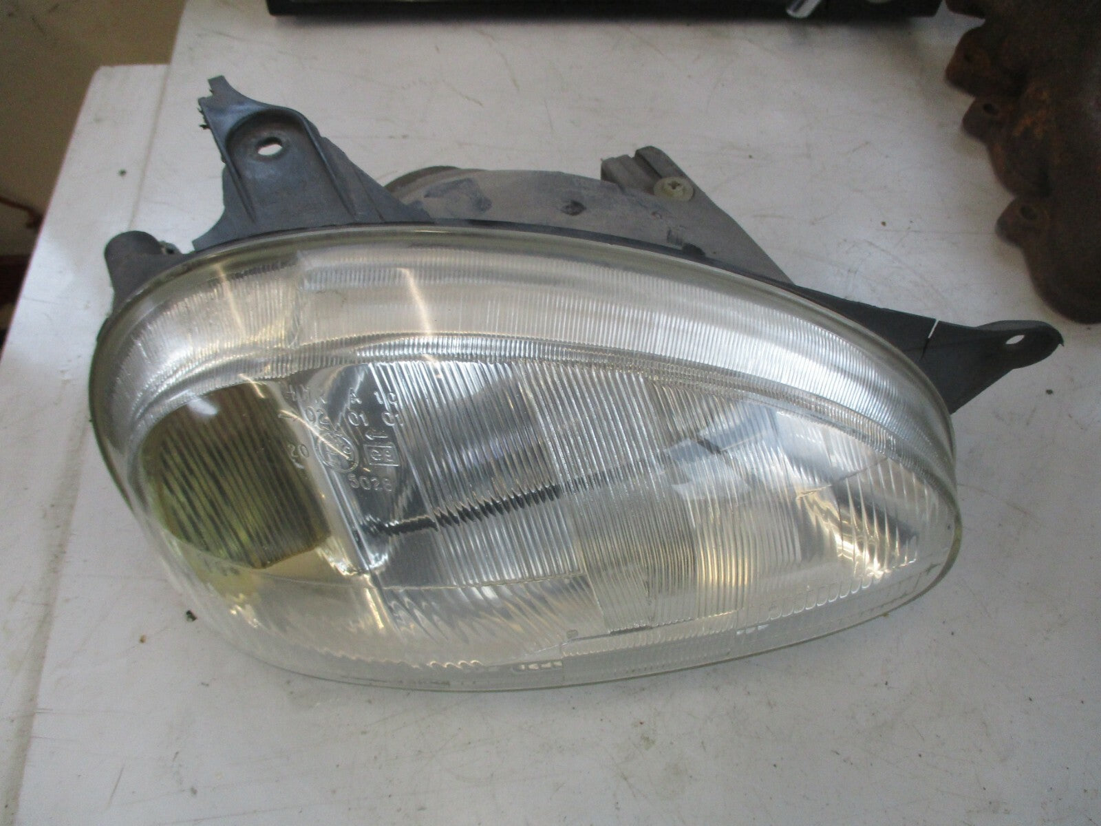 VAUXHALL COMBO B 2000 OS DRIVER SIDE HEADLIGHT HEADLAMP