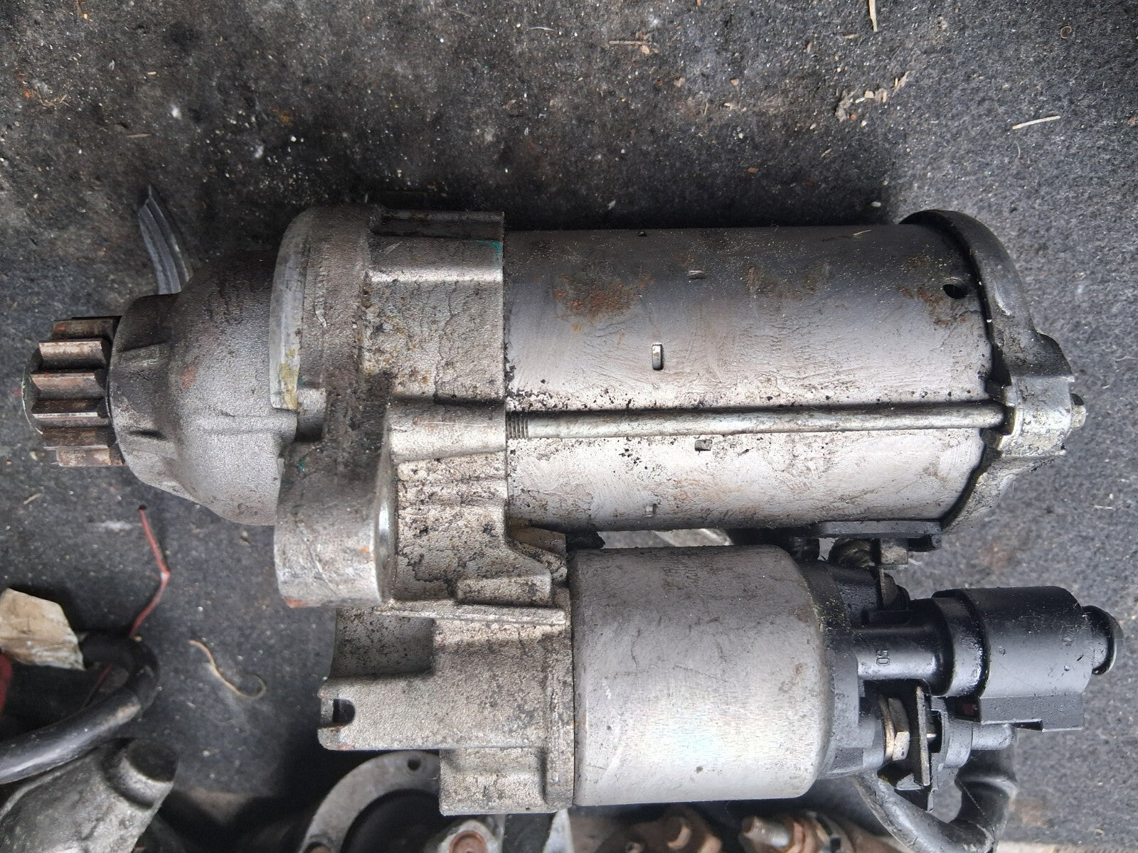 SKODA FABIA MK2 5J 2014 1.2 PETROL STARTER MOTOR 02M911021H