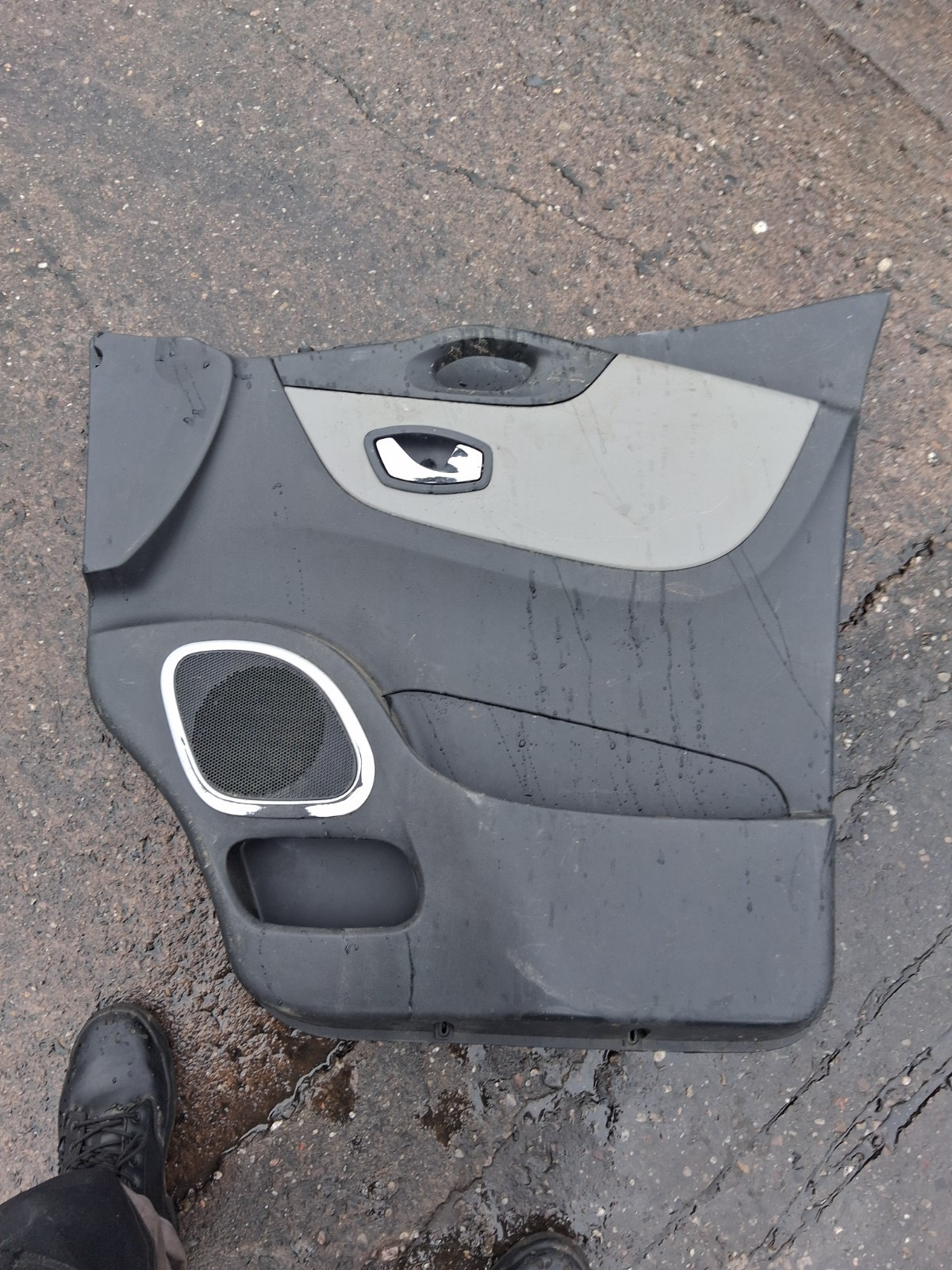 2024 RENAULT TRAFIC X82 MK3 OSF DRIVER SIDE FRONT RIGHT DOOR CARD PANEL 1409253