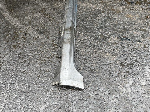 BMW 5 SERIES GT F07 2016 NS PASSENGER SIDE SIDE SKIRT GREY TRIM PANEL