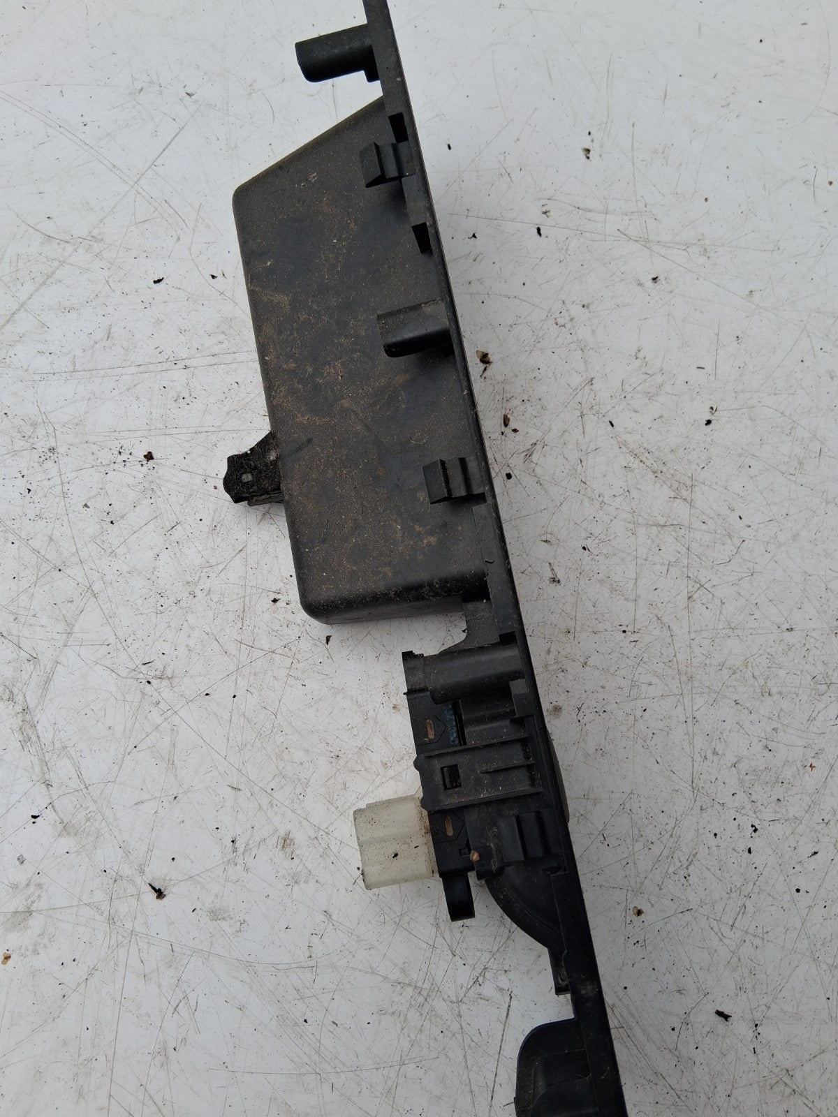 NISSAN QASHQAI 2014 OSR OFF RIGHT DRIVER REAR WINDOW CONTROL SWITCH 829604EA0AX