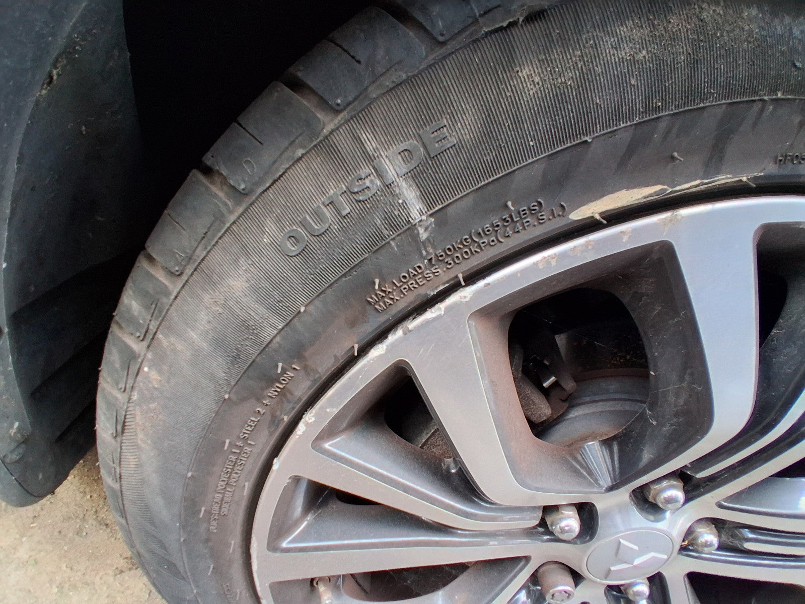 2018 MITSUBISHI OUTLANDER MK3 18 INCH ALLOY WHEEL WITH TYRE 225/55R18 REF 2