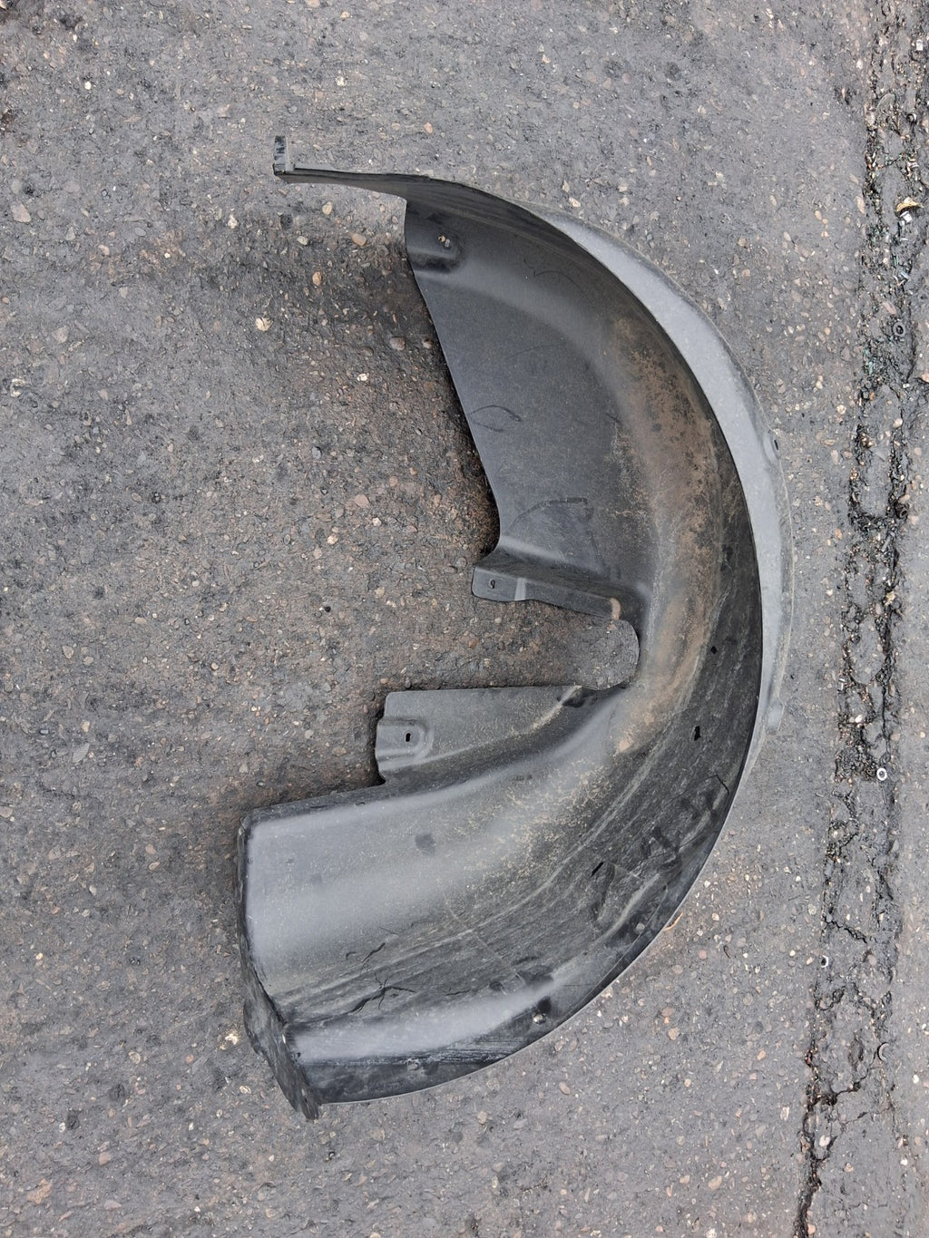 2023 VOLKSWAGEN T CROSS NSR PASSENGER SIDE REAR WHEEL ARCH 2GM810971E