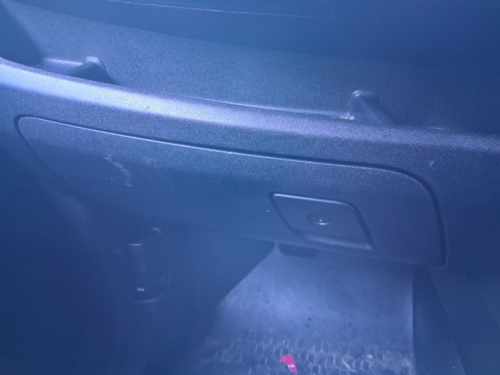 2015 VAUXHALL COMBO D DASHBOARD GLOVE BOX STORAGE COMPARTMENT