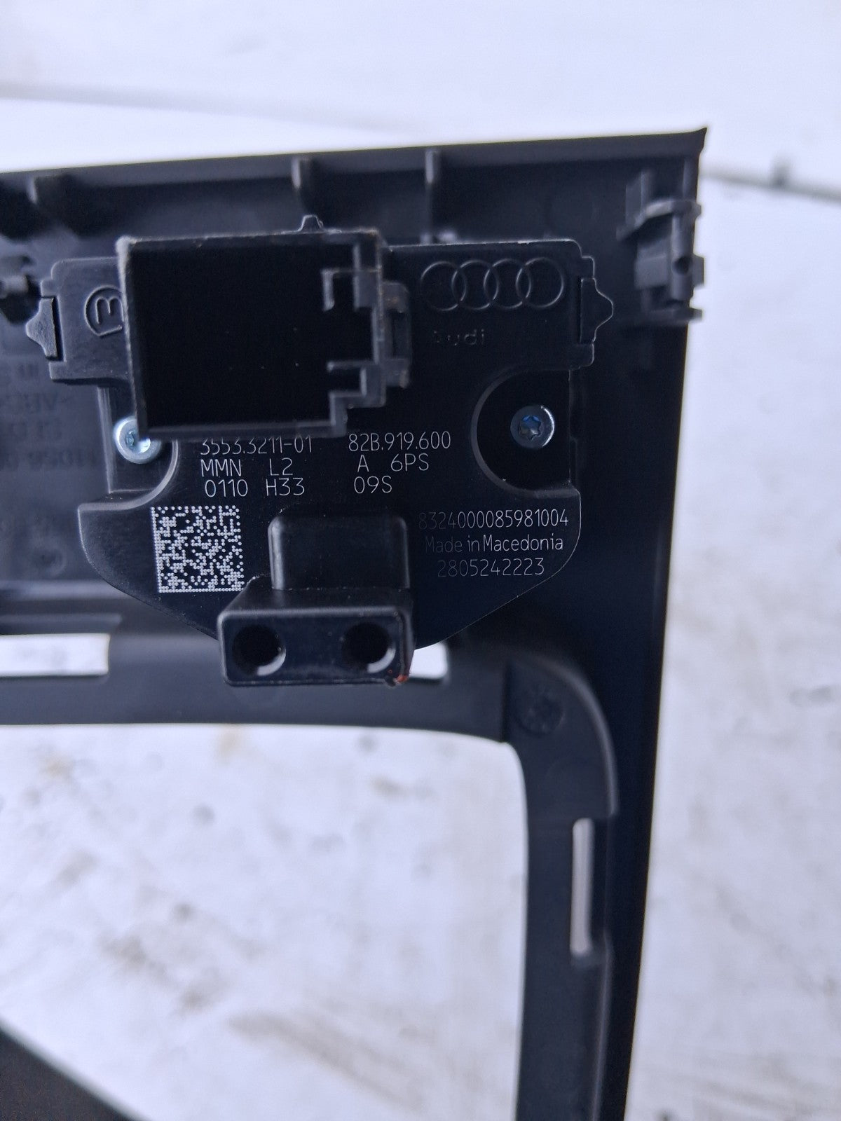 2024 AUDI A1 S LINE MK2 GB GEAR SELECTOR GEAR SURROUND TRIM PANEL 11055001
