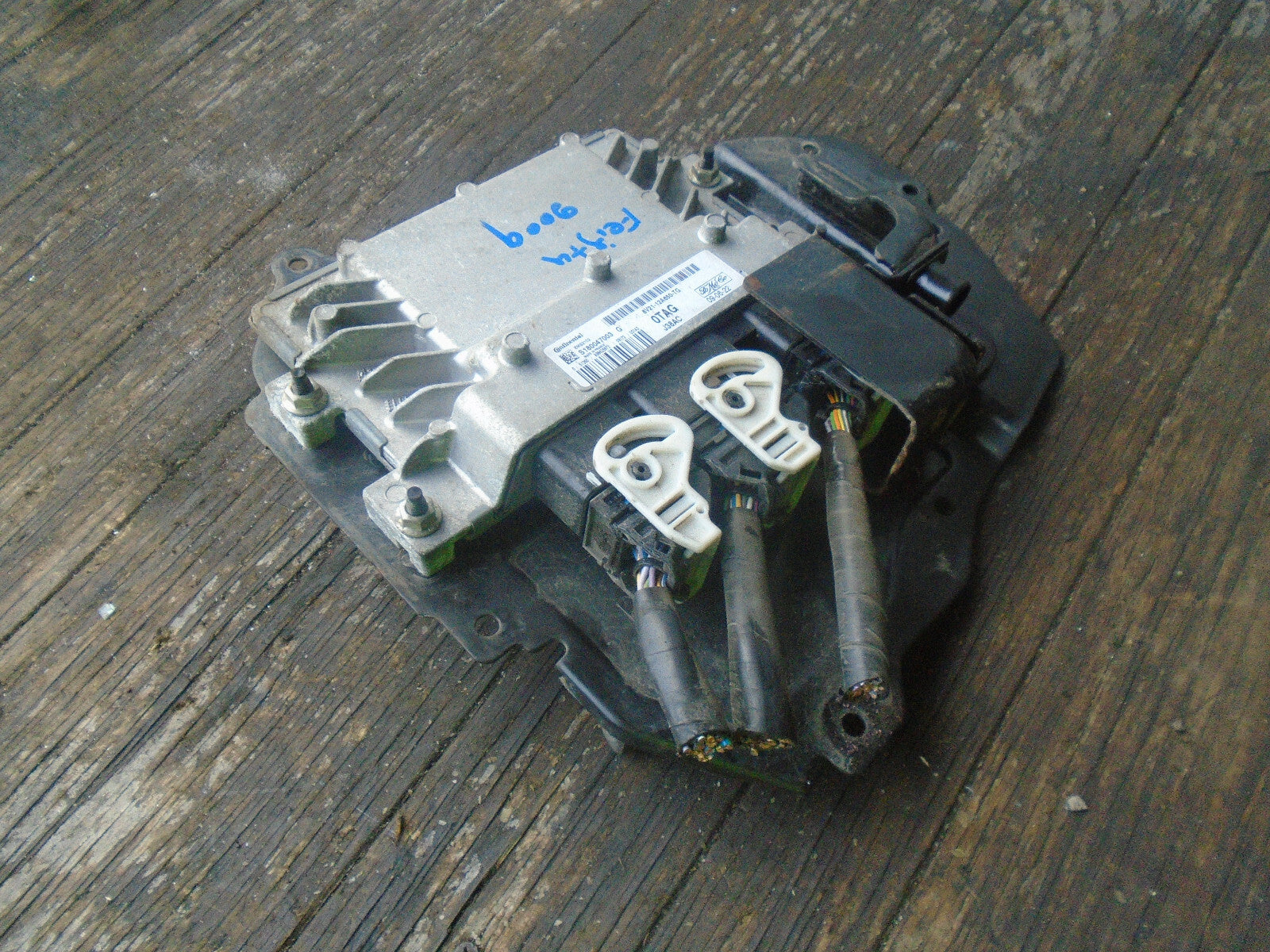 FORD FIESTA MK7 2009 1.4 PETROL ECU ENGINE CONTROL MODULE UNIT 8V2112A650TG