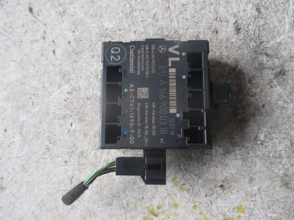 MERCEDES A CLASS W176 2016 NSF PASSENGER FRONT DOOR CONTROL MODULE A1669000318