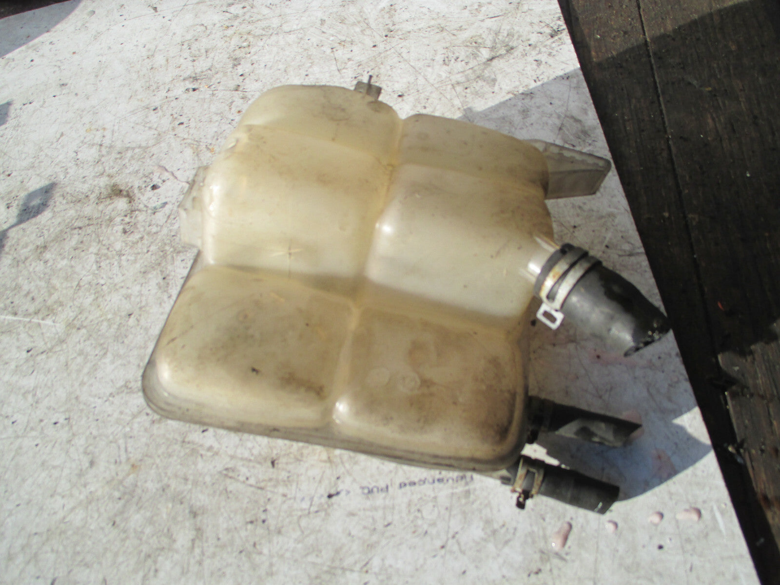 FORD C MAX 2006 1.6 PETROL COOLANT EXPANSION TANK 3M5H8K218AU