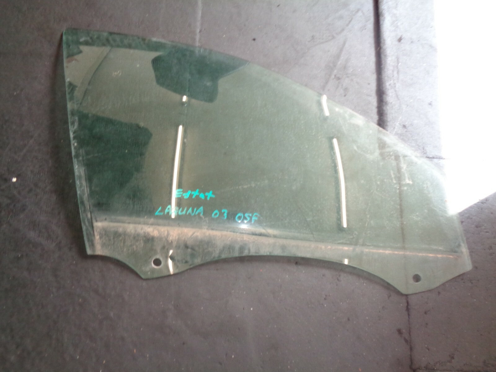 RENAULT LAGUNA MK2 2003 ESTATE  OSF DRIVER SIDE FRONT DOOR WINDOW GLASS