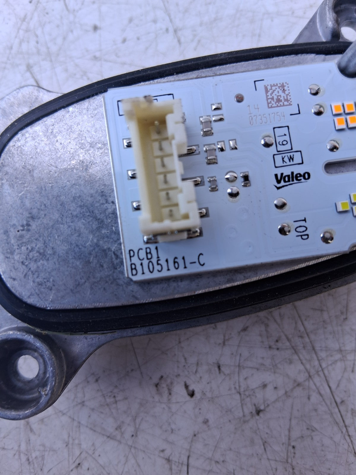 BMW 1 SERIES F21 NSF NEAR LEFT PASSENGER SIDE LED LIGHT CONTROL UNIT 90159761