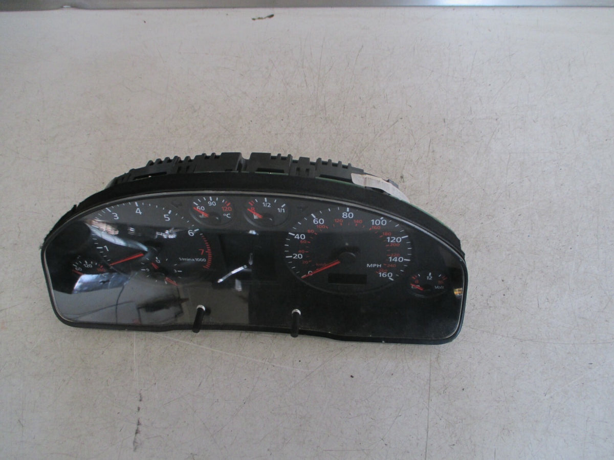 AUDI A6 2004 C5 SPEEDOMETER INSTRUMENT CLUSTER 4B0919930A