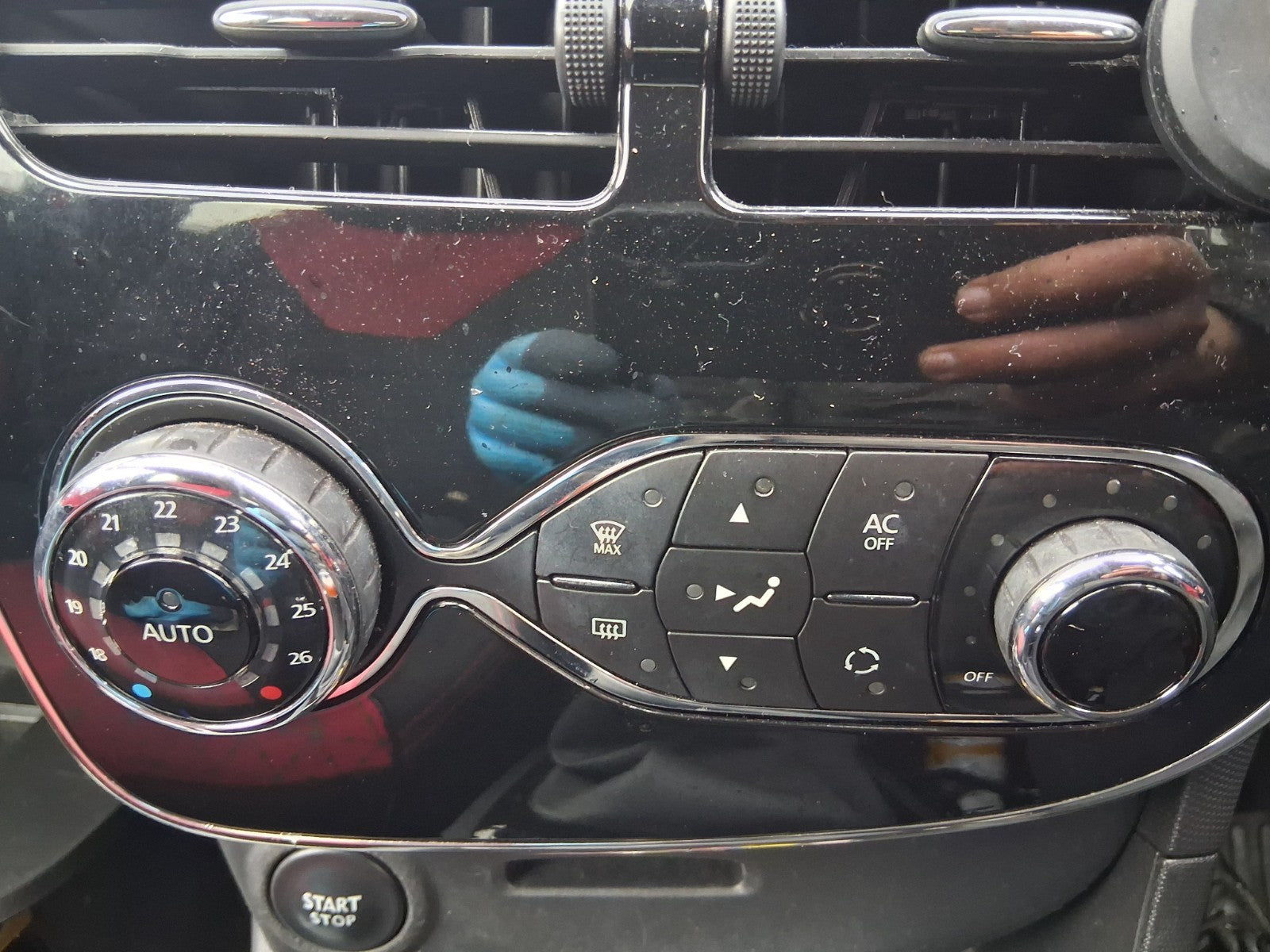 2013 RENAULT CLIO X98 MK4 AC HEATER CLIMATE CONTROL SWITCH PANEL