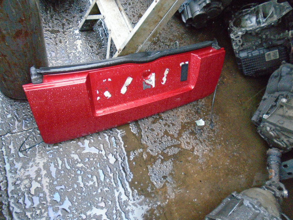 CITROEN C2 2006 3 DOOR REAR LOWER BOOTLID TAILGATE RED BLACK
