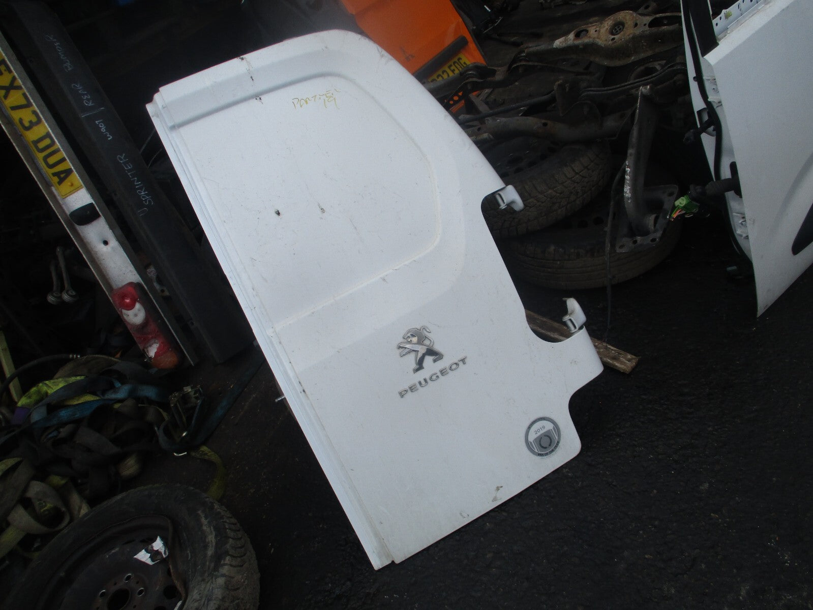 2024 PEUGEOT PARTNER MK3 K9 OSR DRIVER SIDE REAR COMPLETE DOOR WHITE