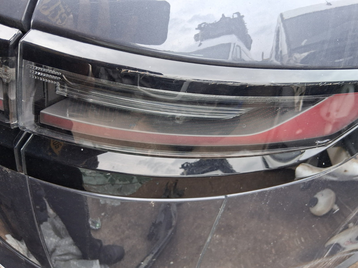 2024 RANGE ROVER VELAR DYNAM FACELIFT OSR DRIVER SIDE OUTER TAIL LIGHT