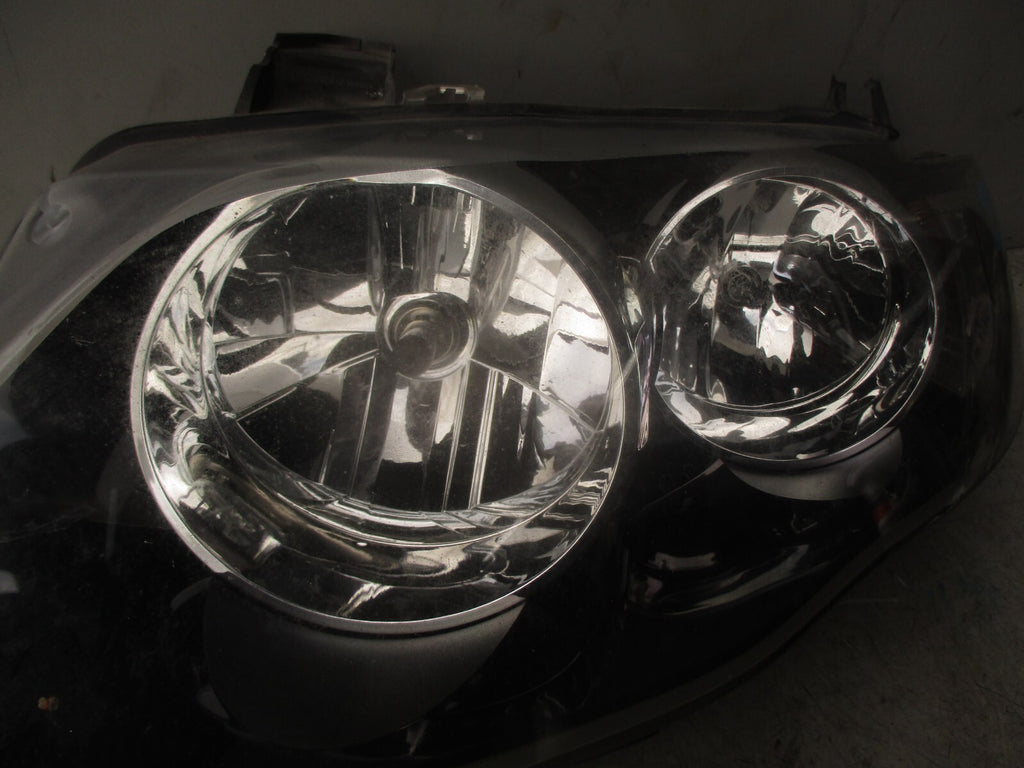 2010 FORD DORCHESTER COLEMAN MILNE NSR PASSENGER FRONT HEAD LIGHT 8R2913006