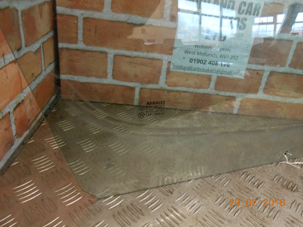 RENAULT MEGANE MK1 3 DOOR 1998 OS DRIVER SIDE WINDOW GLASS
