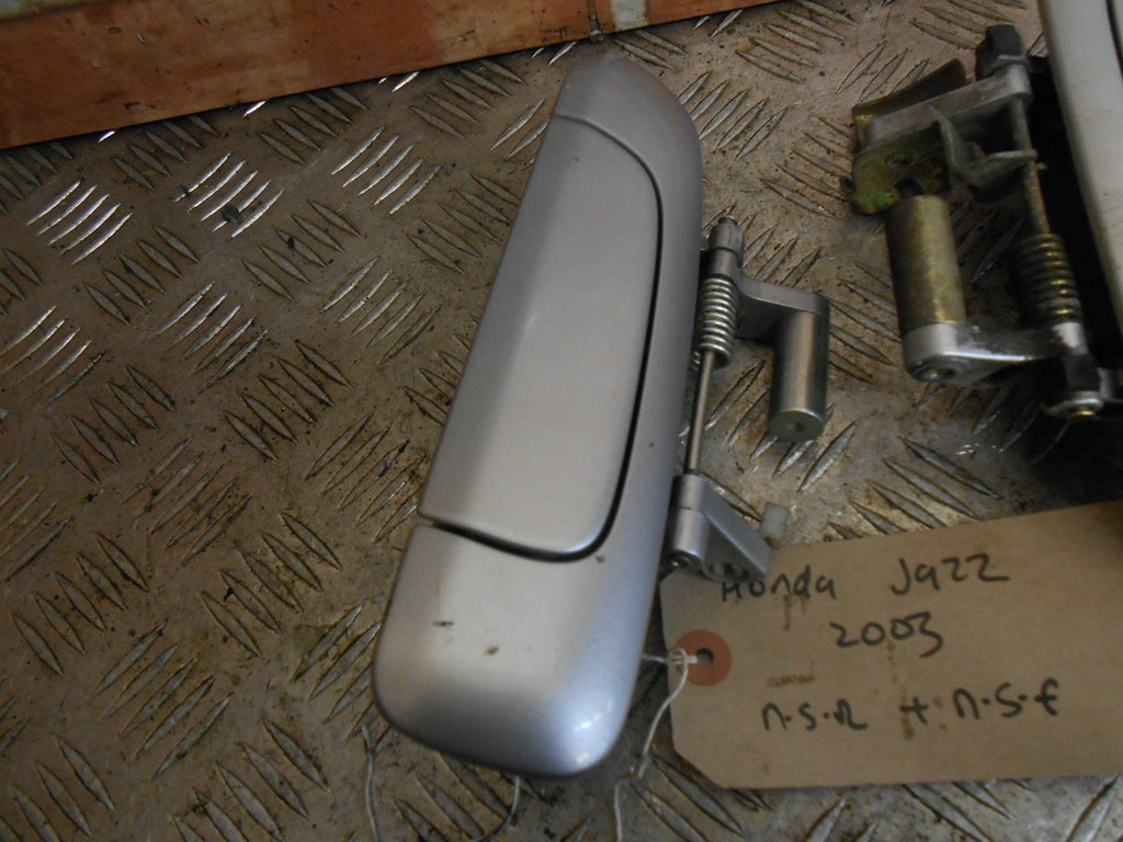 HONDA JAZZ MK2 2003 NSF NSR PASSENGER REAR FRONT EXTERIOR DOOR HANDLE IN SILVER