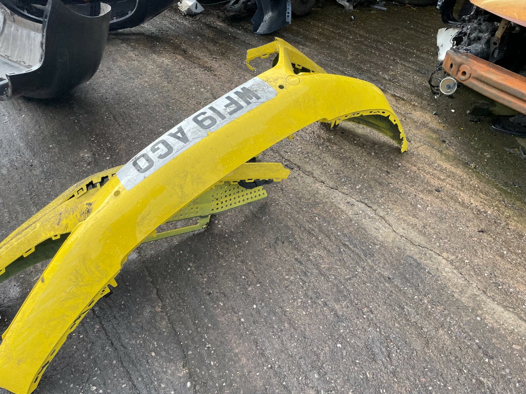 PORSCHE 2019 911 992 CARRERA 4S FRONT BUMPER SPARES OR REPAIRS CORNERS