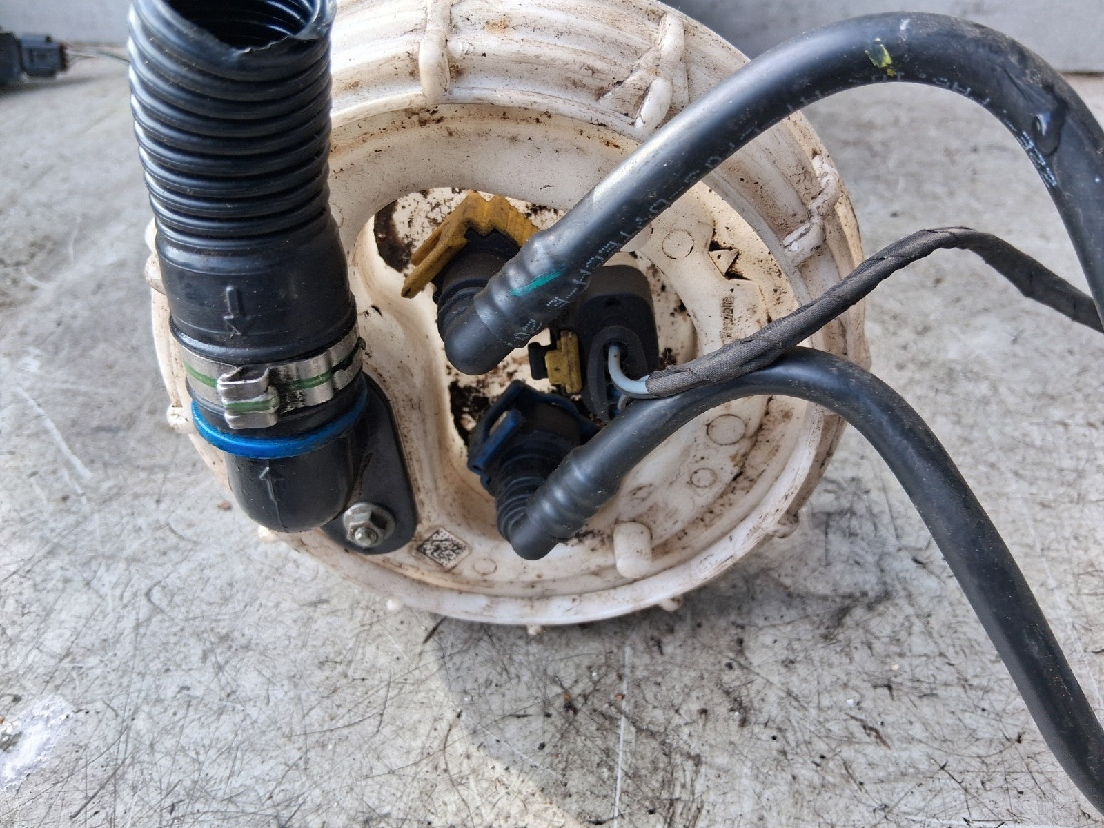 2023 VAUXHALL MOVANO MK3 2.2 DIESEL FUEL TANK SENDING PUMP