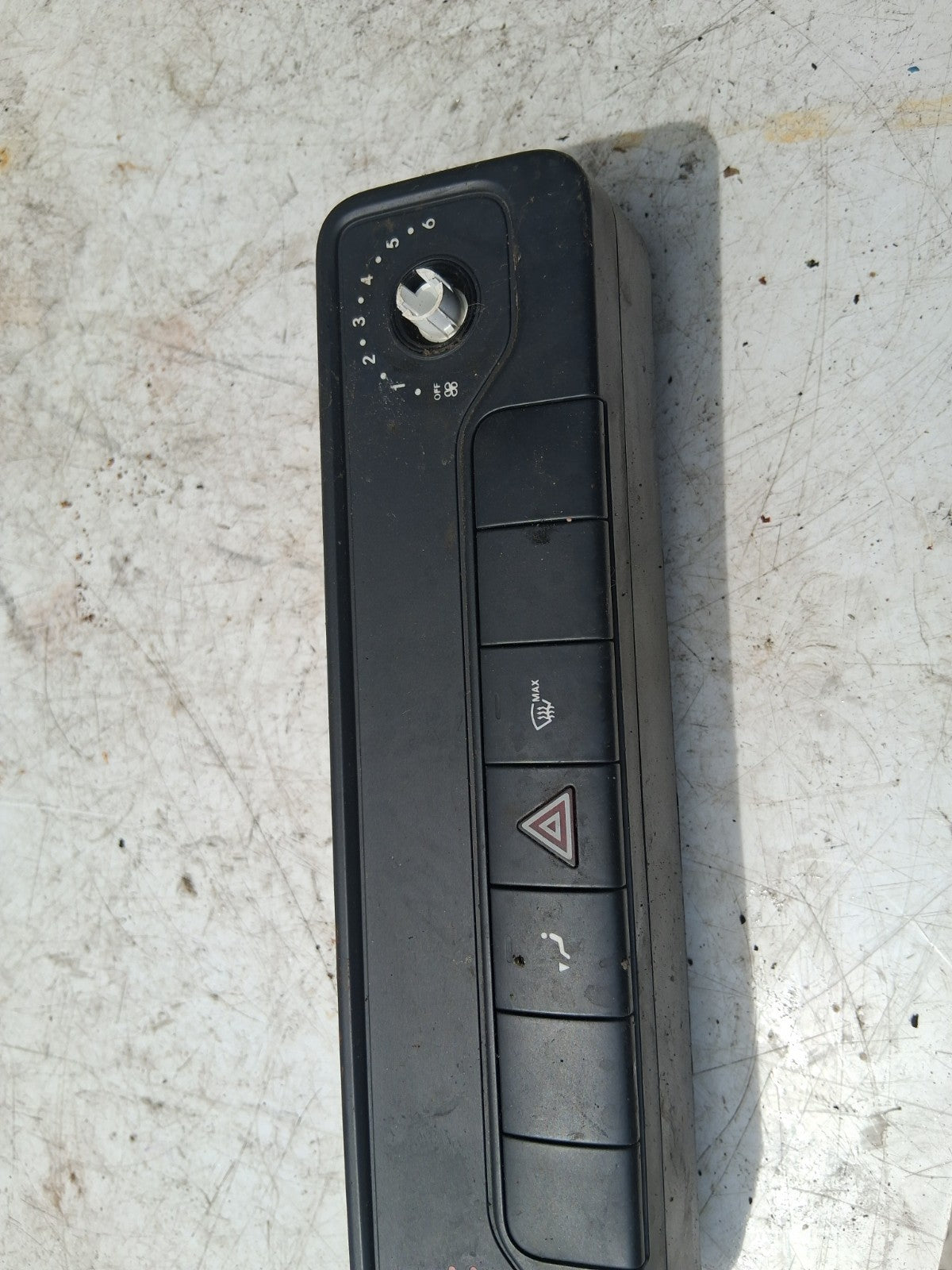 MERCEDES BENZ SPRINTER W907 2018 HEATER AC CLIMATE CONTROL SWITCH A9079055405