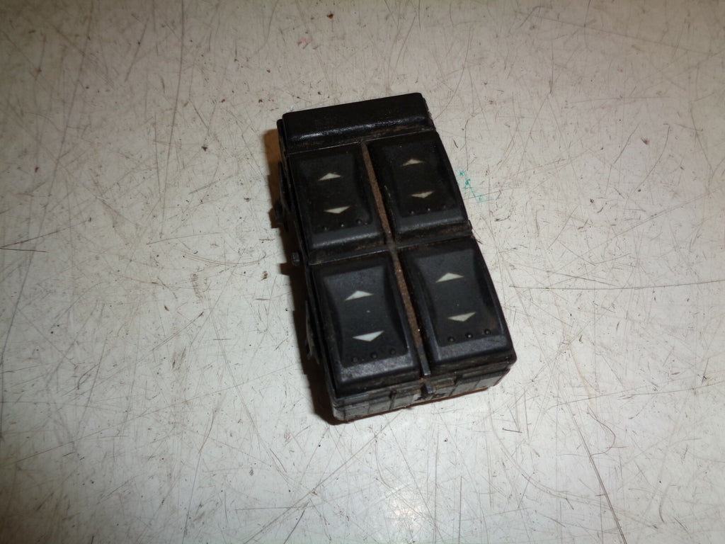 FORD MONDEO MK3 2005 OSF DRIVER SIDE FRONT DOOR WINDOW SWITCH