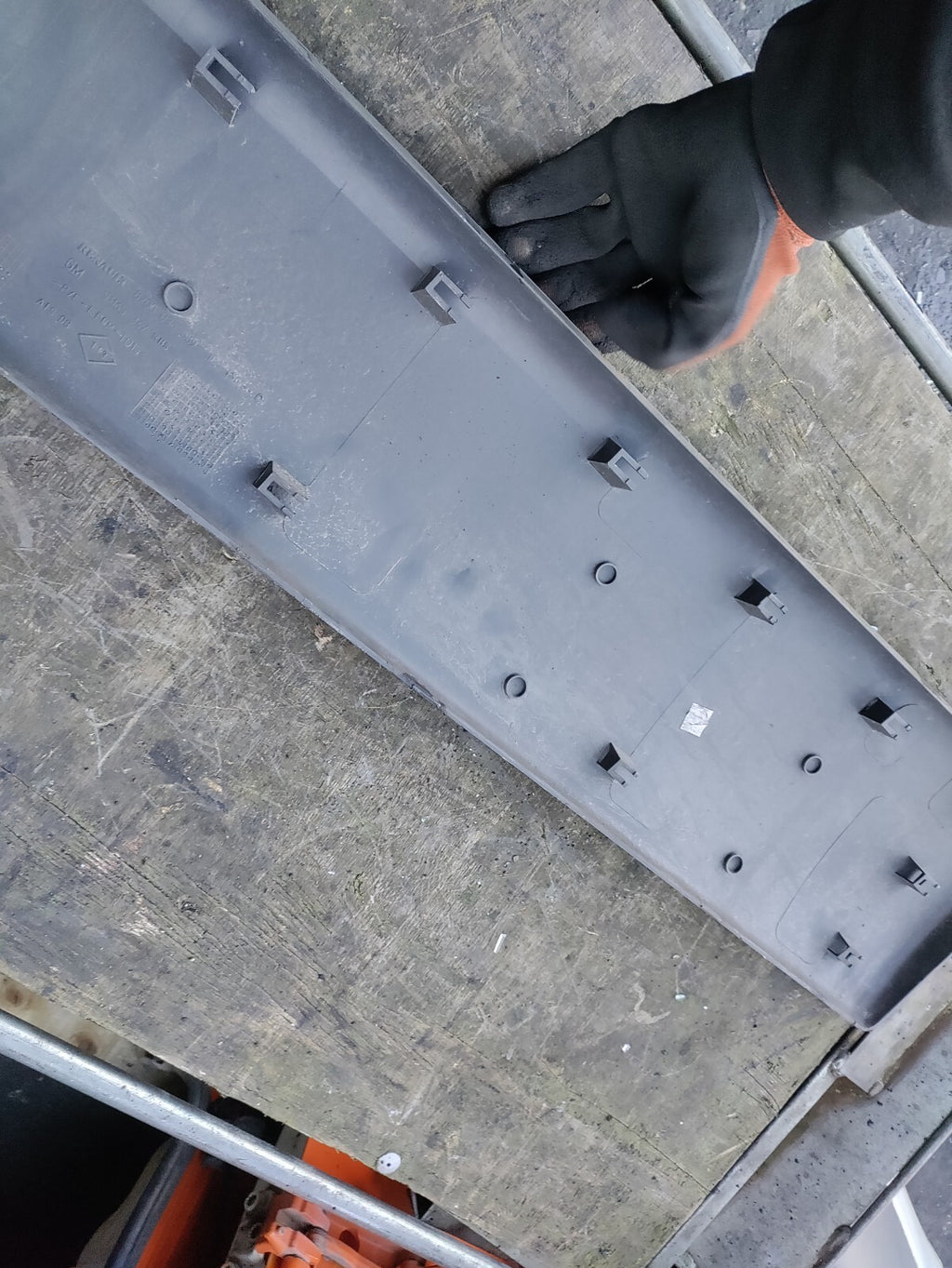 2012 VAUXHALL VIVARO MK1 OS DRIVER SIDE MOULDING 8200036089
