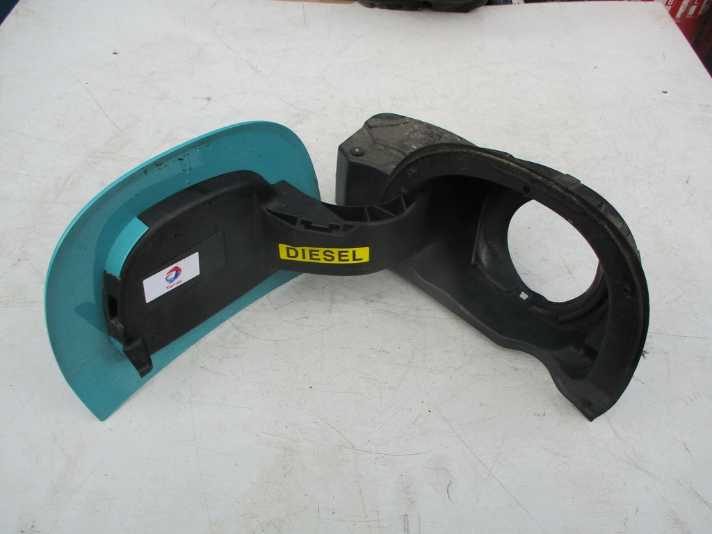 CITROEN C4 CACTUS 2015 DIESEL PETROL FUEL FLAP DOOR COVER GREEN BLUE 9801501380