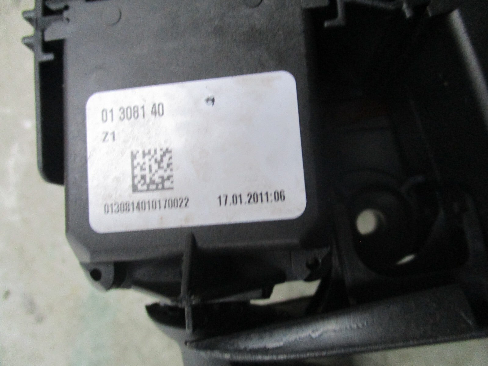2008 BMW 3 SERIES E90 CONTROL STEERING COLUMN LZ9123041-06