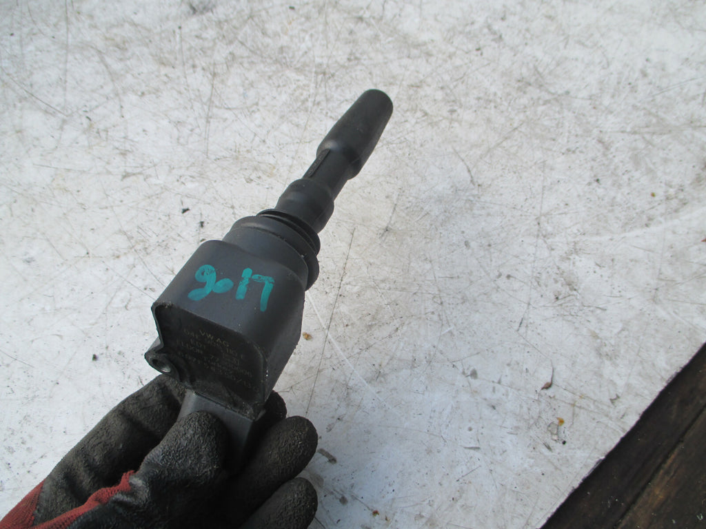 VW VOLKSWAGEN POLO 2017 1.2 PETROL ENGINE IGNITION COIL 04E905110E