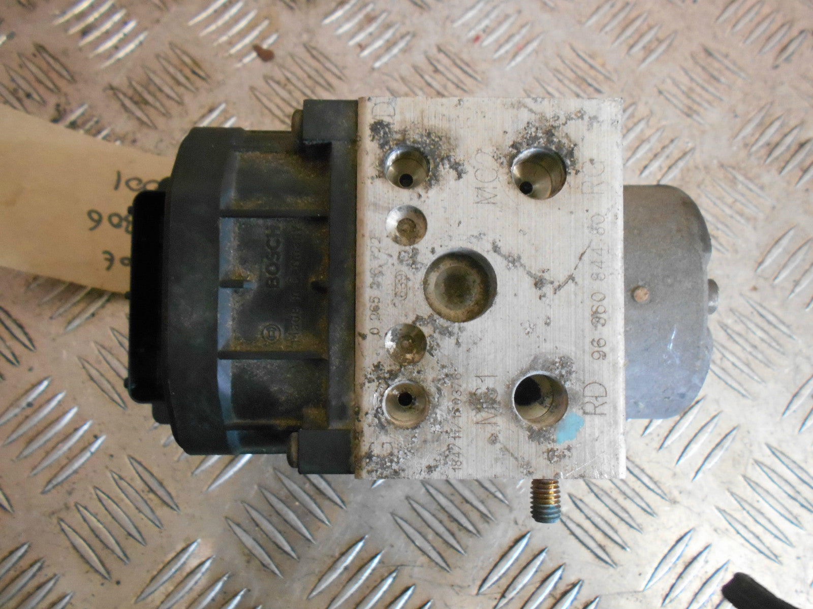 PEUGEOT 306 2001 1.4 8V ABS PUMP 9636084486 0265016722 0273004448